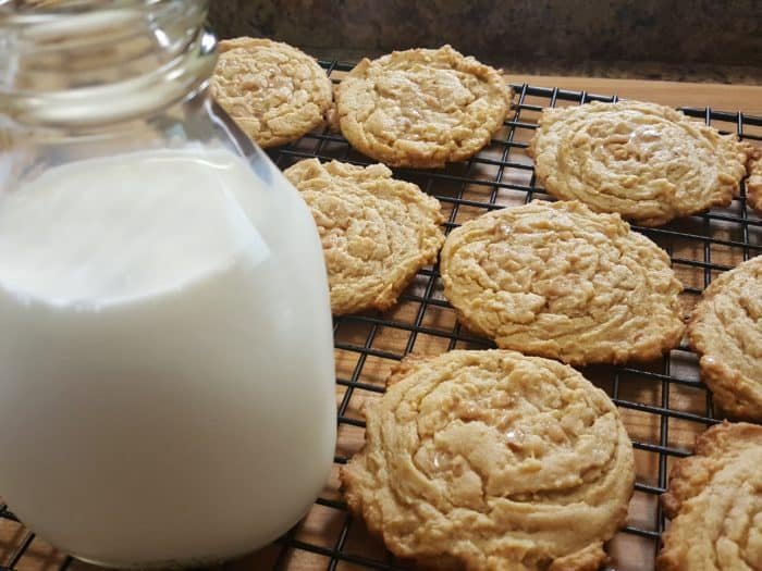 peanut butter tOffee cOOkies - Sugar Booger Sweets