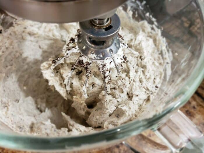 OreO swiss meringue buttercream - Sugar Booger Sweets