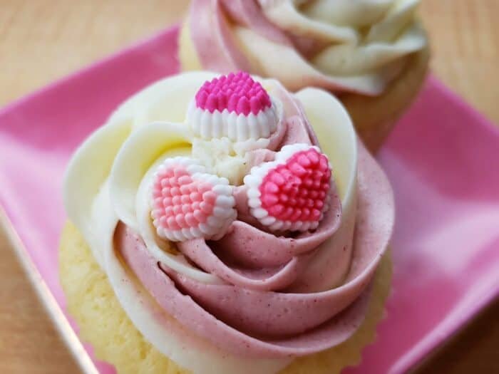 raspberry lemOnade cupcakes - Sugar Booger Sweets