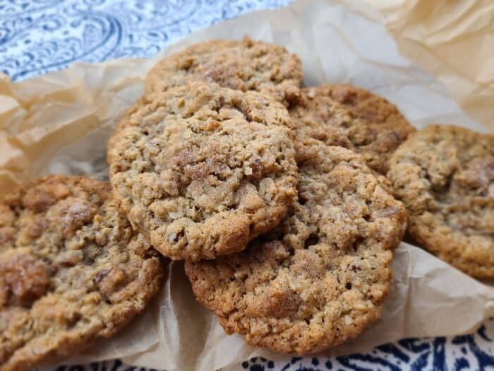 chai apple Oatmeal cOOkies - Sugar Booger Sweets