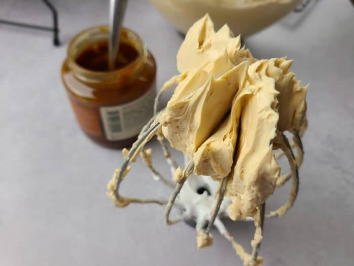 dulce de leche swiss meringue buttercream - Sugar Booger Sweets