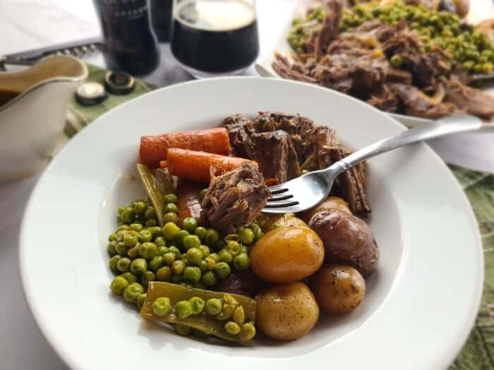slOw cOOker guinness pOt rOast - Sugar Booger Sweets